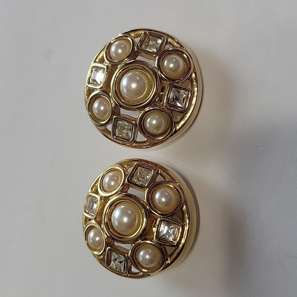 Givenchy Vintage Gold Rhinestone Pearl Circle Clip On Earrings Mob Wife - Picture 8 of 10